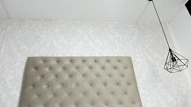 Snapshot of Dayana__Ospina chatting on October 9, 2025, 8:51 pm Dayana Ospina online show from October 9, 2025, 8:51 pm