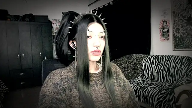 Snapshot of roxy_toxic chatting on August 1, 2026, 1:38 am roxy toxic online show from August 1, 2026, 1:38 am