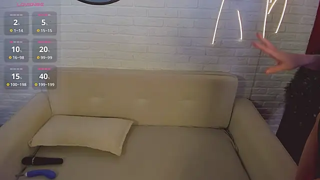 Snapshot of eva_fale chatting on December 5, 2025, 3:41 pm eva fale online show from December 5, 2025, 3:41 pm