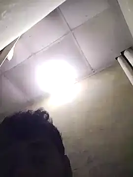 Snapshot of Southindian6996 chatting on January 31, 2025, 12:28 am Southindian6996 online show from January 31, 2025, 12:28 am