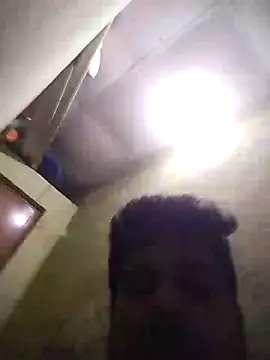 Snapshot of Southindian6996 chatting on February 3, 2025, 8:35 pm Southindian6996 online show from February 3, 2025, 8:35 pm