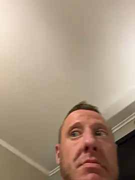 biggzee6 online show from April 3, 2026, 1:14 am