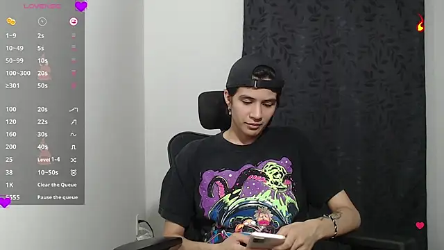 Snapshot of Dha_lia0 chatting on March 16, 2025, 3:14 am Dha lia0 online show from March 16, 2025, 3:14 am