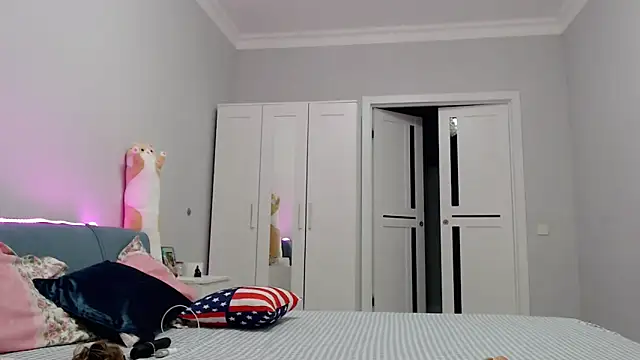 Snapshot of Minamin_20 chatting on February 25, 2026, 6:28 pm Minamin 20 online show from February 25, 2026, 6:28 pm