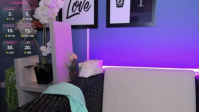 Snapshot of ValeriaOrtega chatting on January 30, 2025, 11:55 am ValeriaOrtega online show from January 30, 2025, 11:55 am