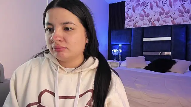 Snapshot of ValeriaOrtega chatting on October 1, 2025, 11:16 am ValeriaOrtega online show from October 1, 2025, 11:16 am