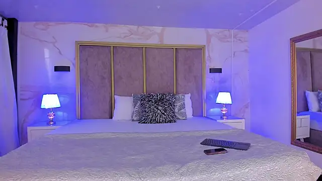 Snapshot of ValeriaOrtega chatting on October 14, 2025, 11:22 am ValeriaOrtega online show from October 14, 2025, 11:22 am