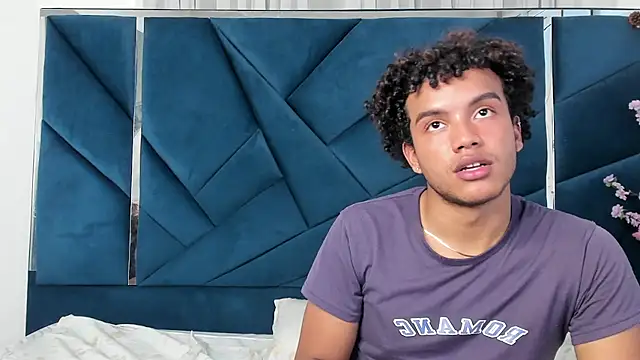 Snapshot of DanteAndKyle chatting on January 21, 2025, 3:10 pm DanteAndKyle online show from January 21, 2025, 3:10 pm