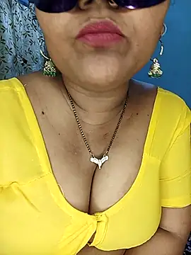 Snapshot of hevensex143 chatting on February 23, 2026, 8:06 pm hevensex143 online show from February 23, 2026, 8:06 pm