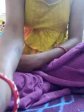 Snapshot of chocobbsimarn chatting on February 3, 2025, 5:35 pm chocobbsimarn online show from February 3, 2025, 5:35 pm