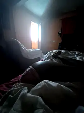 Snapshot of melangelo17 chatting on February 5, 2026, 3:16 pm melangelo17 online show from February 5, 2026, 3:16 pm