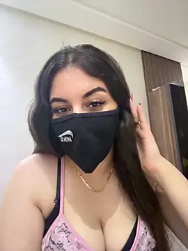Ayochaa online show from June 14, 2026, 2:52 pm