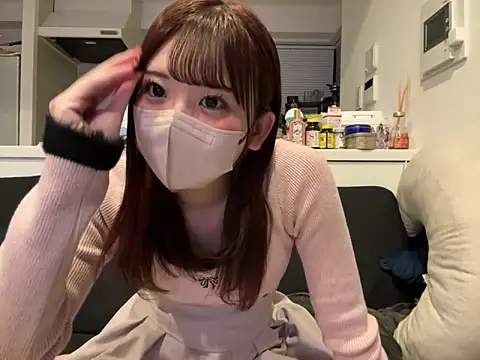 Snapshot of shina_mo_n_ch chatting on March 3, 2025, 1:42 pm shina mo n ch online show from March 3, 2025, 1:42 pm