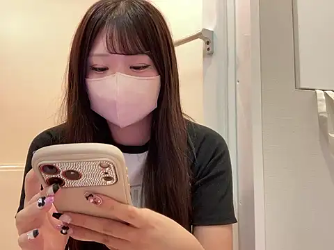 Snapshot of shina_mo_n_ch chatting on July 21, 2026, 1:02 pm shina mo n ch online show from July 21, 2026, 1:02 pm