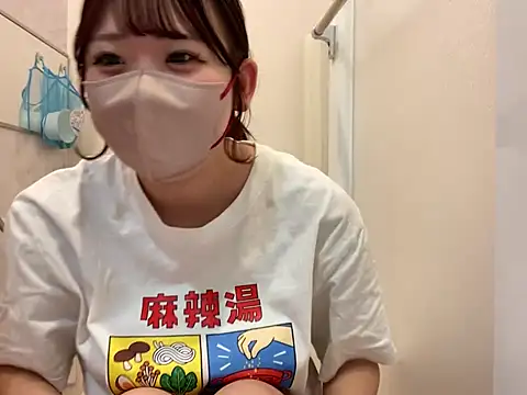Snapshot of shina_mo_n_ch chatting on July 30, 2026, 1:04 am shina mo n ch online show from July 30, 2026, 1:04 am