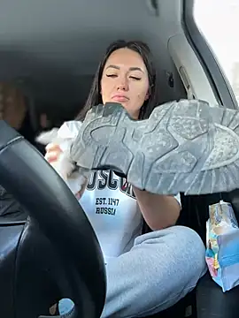 Snapshot of _Vaali_ chatting on January 23, 2025, 5:35 am Vaali online show from January 23, 2025, 5:35 am