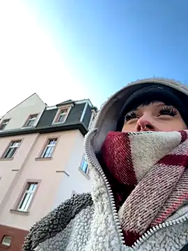 Snapshot of Ciara2004 chatting on December 4, 2025, 2:04 pm Ciara2004 online show from December 4, 2025, 2:04 pm