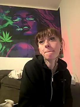 Snapshot of Ciara2004 chatting on December 13, 2025, 8:14 pm Ciara2004 online show from December 13, 2025, 8:14 pm