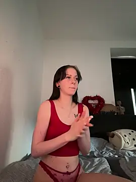 Ciara2004 online show from April 12, 2026, 3:17 pm