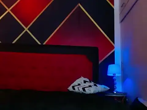 Cristian white online show from February 2, 2025, 6:53 pm