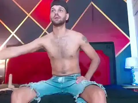 Cristian white online show from February 8, 2025, 7:16 pm