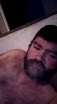 Snapshot of Rcraigue4 chatting on February 28, 2025, 1:26 am Rcraigue4 online show from February 28, 2025, 1:26 am