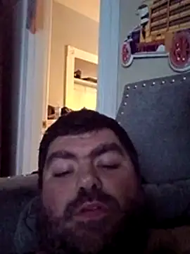 Snapshot of Rcraigue4 chatting on November 6, 2025, 3:07 am Rcraigue4 online show from November 6, 2025, 3:07 am