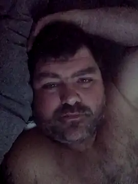 Snapshot of Rcraigue4 chatting on November 7, 2025, 1:00 pm Rcraigue4 online show from November 7, 2025, 1:00 pm