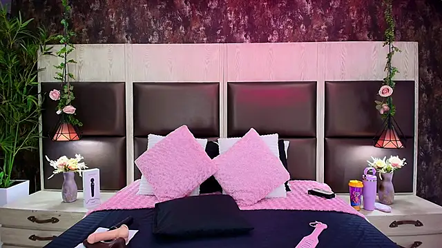 Snapshot of Bella_Smiith_ chatting on November 20, 2025, 4:18 pm Bella Smiith online show from November 20, 2025, 4:18 pm