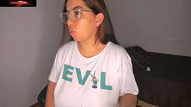 Snapshot of brithany_olson25 chatting on January 27, 2025, 5:25 am brithany olson25 online show from January 27, 2025, 5:25 am