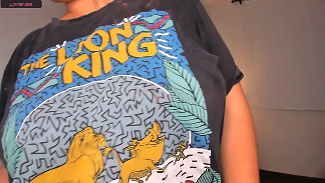 Snapshot of brithany_olson25 chatting on February 25, 2025, 2:54 pm brithany olson25 online show from February 25, 2025, 2:54 pm