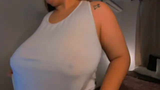 Snapshot of brithany_olson25 chatting on September 27, 2025, 12:43 pm brithany olson25 online show from September 27, 2025, 12:43 pm