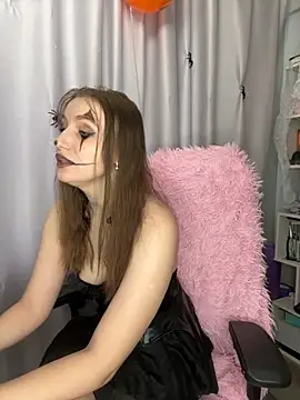 LillyFan-X online show from November 1, 2025, 4:47 am