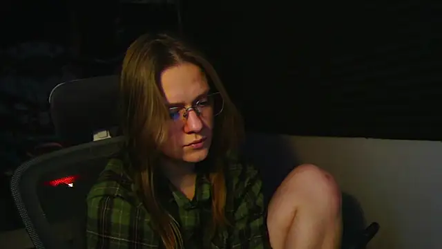 TessaSwans online show from January 31, 2025, 10:21 pm