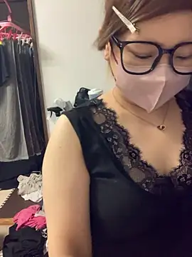 ran xx x online show from September 28, 2025, 4:12 pm