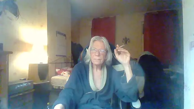 Snapshot of rosanetrav chatting on November 7, 2025, 5:29 am rosanetrav online show from November 7, 2025, 5:29 am