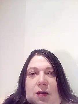 Snapshot of HotHornyEmmaX chatting on February 15, 2025, 5:41 am HotHornyEmmaX online show from February 15, 2025, 5:41 am