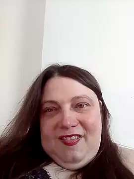 Snapshot of HotHornyEmmaX chatting on February 25, 2025, 2:11 pm HotHornyEmmaX online show from February 25, 2025, 2:11 pm