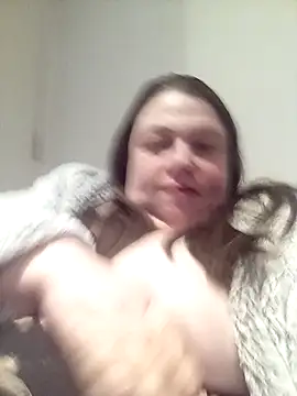 Snapshot of HotHornyEmmaX chatting on March 18, 2025, 6:37 pm HotHornyEmmaX online show from March 18, 2025, 6:37 pm