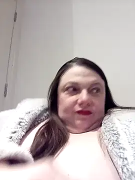 Snapshot of HotHornyEmmaX chatting on March 19, 2025, 7:38 pm HotHornyEmmaX online show from March 19, 2025, 7:38 pm