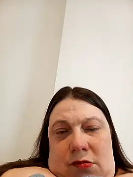 Snapshot of HotHornyEmmaX chatting on March 24, 2026, 12:21 pm HotHornyEmmaX online show from March 24, 2026, 12:21 pm