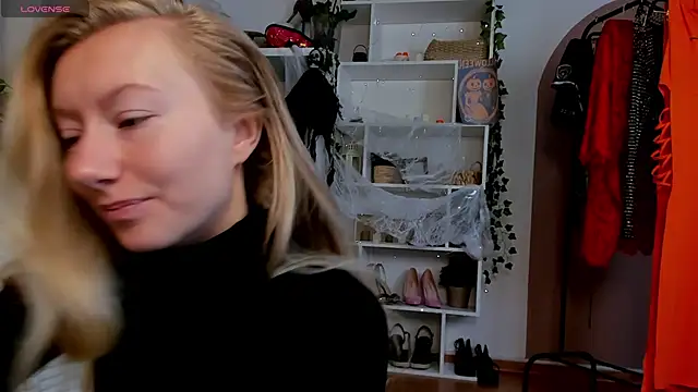 Rachel Rut online show from October 25, 2025, 4:09 am