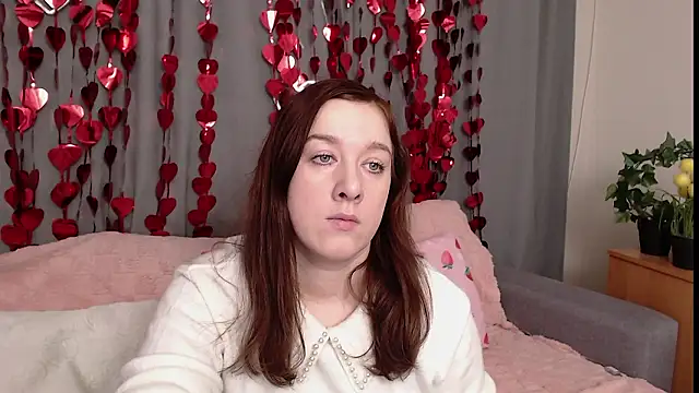 Snapshot of MarthaSimons chatting on February 12, 2026, 5:13 am MarthaSimons online show from February 12, 2026, 5:13 am