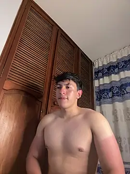 Snapshot of Amon__ashford chatting on February 12, 2025, 3:18 am Amon ashford online show from February 12, 2025, 3:18 am