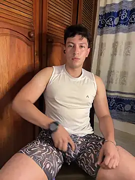 Snapshot of Amon__ashford chatting on February 25, 2025, 12:14 am Amon ashford online show from February 25, 2025, 12:14 am