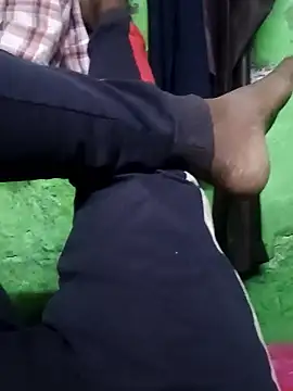 Snapshot of Raj41 chatting on January 18, 2026, 2:32 pm Raj41 online show from January 18, 2026, 2:32 pm