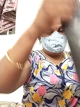 Tamil Aathira online show from March 16, 2025, 11:04 pm