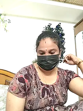 Tamil Aathira online show from October 31, 2025, 5:08 am