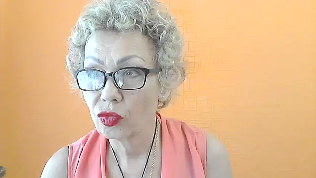 NessyJenixs online show from July 2, 2026, 6:52 am