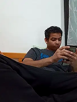 cingonduro online show from November 12, 2025, 7:13 pm